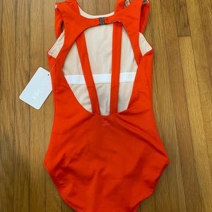 Jo+Jax Ignite Leo. New w/ tags. AXS. Sold out online in this size.